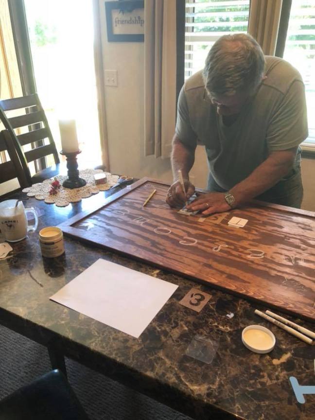 36875943_10215361979436415_7597424721419829248_n